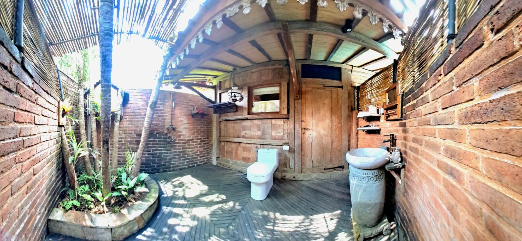 Ayu Dira Heritage House Ubud  Bagian luar foto